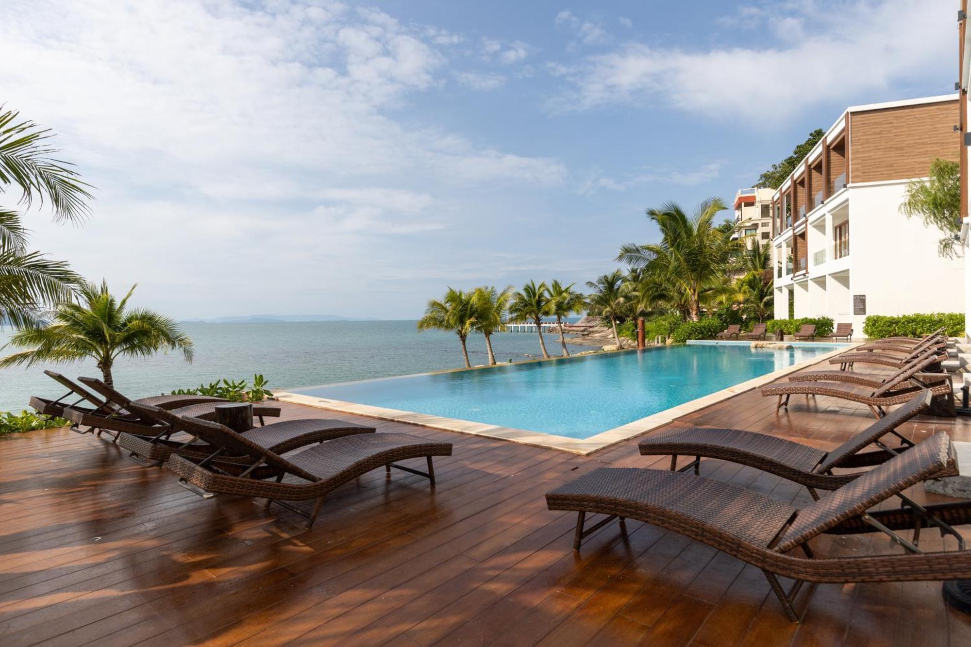 X-Sea Khanom Harbor Bay Resort Екстериор снимка